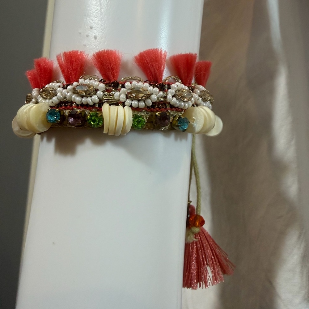 Elegant Beaded Bracelet